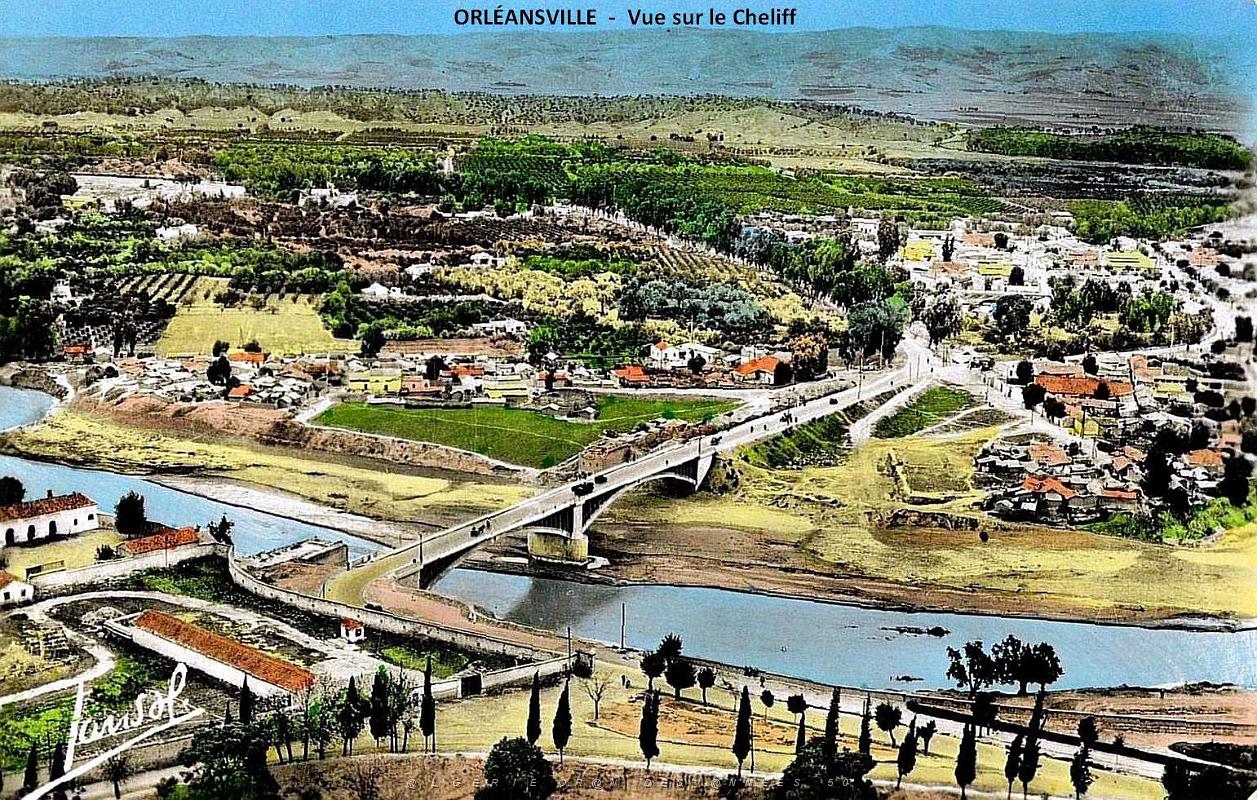 Orleansville - Vue sur le Cheliff.jpg